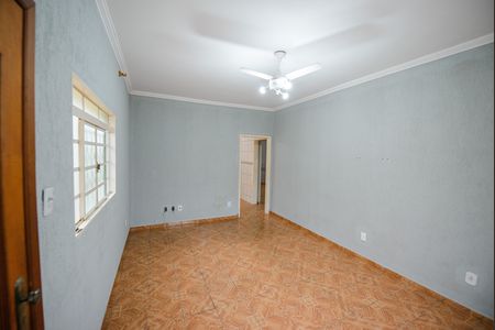 Sala de casa para alugar com 3 quartos, 250m² em Residencial Dalla Rosa, Taubaté