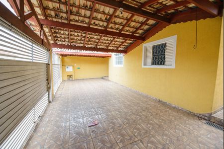 Casa para alugar com 250m², 3 quartos e 3 vagas Casa para alugar com 250m², 3 quartos e 3 vagasGaragem