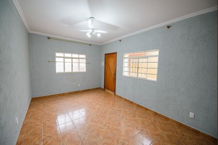 Sala de casa para alugar com 3 quartos, 250m² em Residencial Dalla Rosa, Taubaté