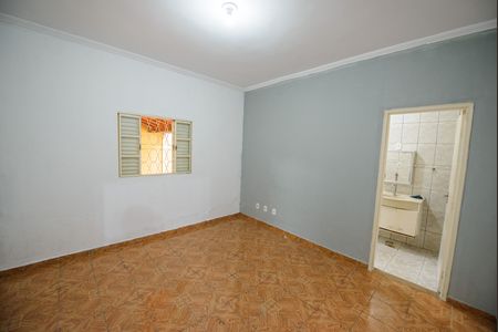 Casa para alugar com 250m², 3 quartos e 3 vagas Casa para alugar com 250m², 3 quartos e 3 vagasSuíte