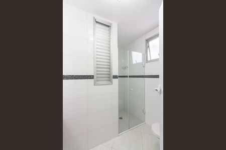 Apartamento para alugar com 76m², 3 quartos e 2 vagas Apartamento para alugar com 76m², 3 quartos e 2 vagasBanheiro 1