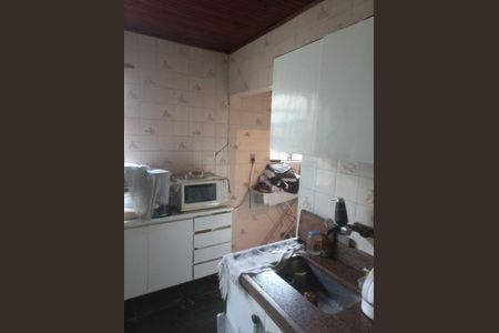 Casa à venda com 3 quartos, 197m² em Jardim Consorcio, São Paulo