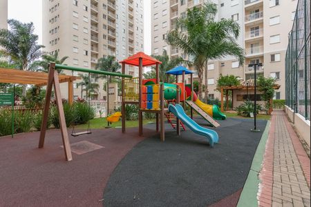 Apartamento para alugar com 52m², 2 quartos e 1 vaga Apartamento para alugar com 52m², 2 quartos e 1 vagaÁrea comum - Playground
