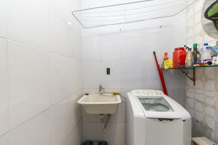 Casa para alugar com 220m², 2 quartos e 2 vagas Casa para alugar com 220m², 2 quartos e 2 vagasÁrea de Serviço