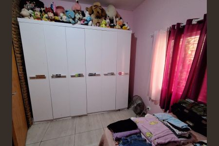 Casa à venda com 250m², 3 quartos e 1 vaga Casa à venda com 250m², 3 quartos e 1 vagaQuarto