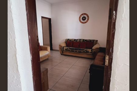 Casa à venda com 250m², 3 quartos e 1 vaga Casa à venda com 250m², 3 quartos e 1 vagaSala