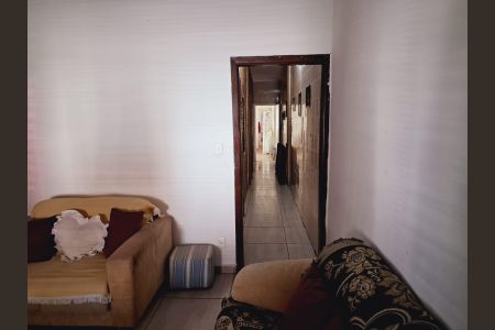 Casa à venda com 250m², 3 quartos e 1 vaga Casa à venda com 250m², 3 quartos e 1 vagaSala