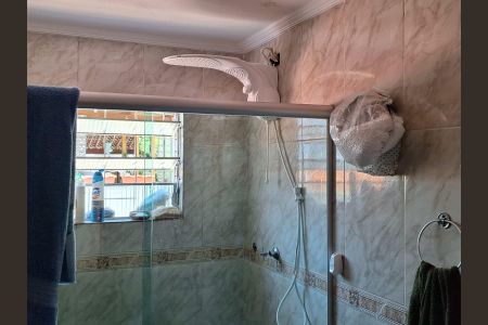 Casa à venda com 250m², 3 quartos e 1 vaga Casa à venda com 250m², 3 quartos e 1 vagaBanheiro