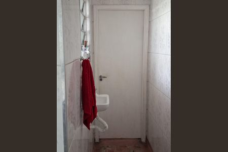 Casa à venda com 250m², 3 quartos e 1 vaga Casa à venda com 250m², 3 quartos e 1 vagaBanheiro