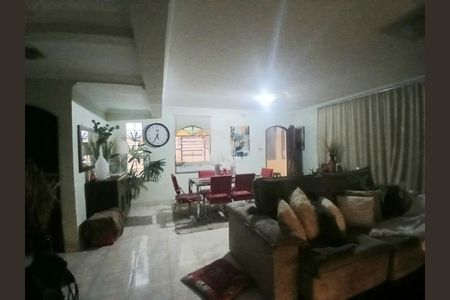 Casa à venda com 3 quartos, 195m² em Vila Sao Sebastiao, São Paulo