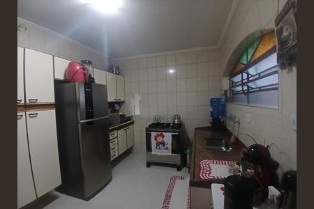 Casa à venda com 3 quartos, 195m² em Vila Sao Sebastiao, São Paulo