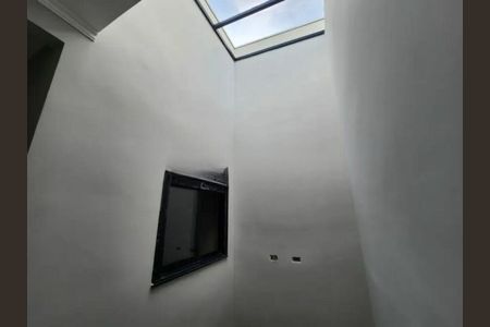 Casa à venda com 110m², 3 quartos e 2 vagas