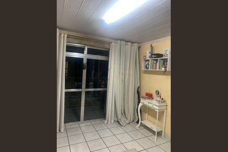 Casa à venda com 2 quartos, 73m² em Jardim Icarai, São Paulo