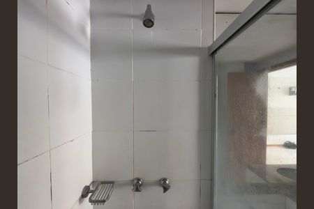 Apartamento à venda com 77m², 2 quartos e 1 vaga