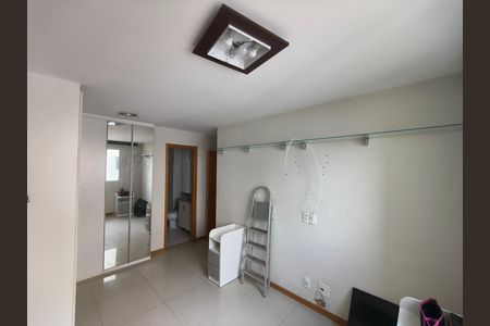 Apartamento à venda com 77m², 2 quartos e 1 vaga