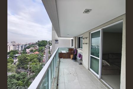 Apartamento à venda com 77m², 2 quartos e 1 vaga