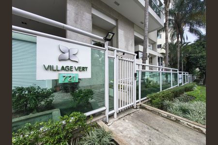 Apartamento à venda com 77m², 2 quartos e 1 vaga