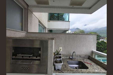 Apartamento à venda com 77m², 2 quartos e 1 vaga