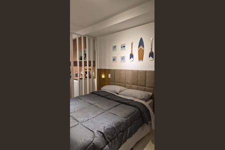 Sala / Quarto de kitnet/studio à venda com 1 quarto, 30m² em Centro, Rio de Janeiro