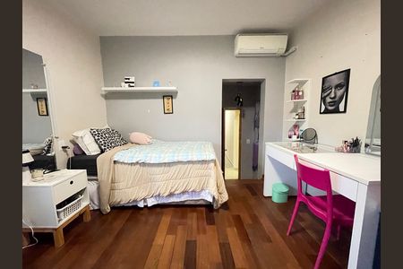 Casa para alugar com 220m², 4 quartos e 2 vagas Casa para alugar com 220m², 4 quartos e 2 vagasQuarto 3