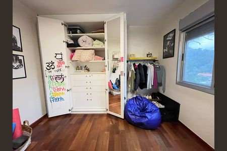 Casa para alugar com 220m², 4 quartos e 2 vagas Casa para alugar com 220m², 4 quartos e 2 vagasQuarto 3