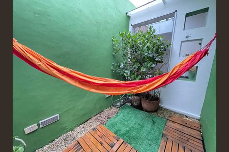 Casa para alugar com 220m², 4 quartos e 2 vagas Casa para alugar com 220m², 4 quartos e 2 vagasJardim de inverno Quarto 1