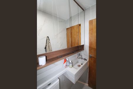 Casa para alugar com 150m², 3 quartos e 2 vagasBanheiro