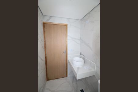 Casa para alugar com 150m², 3 quartos e 2 vagasBanheiro da Suíte