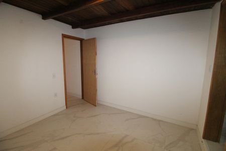 Casa para alugar com 150m², 3 quartos e 2 vagasSuíte