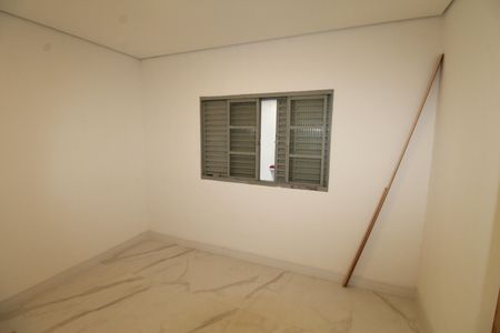 Casa para alugar com 150m², 3 quartos e 2 vagasQuarto 1
