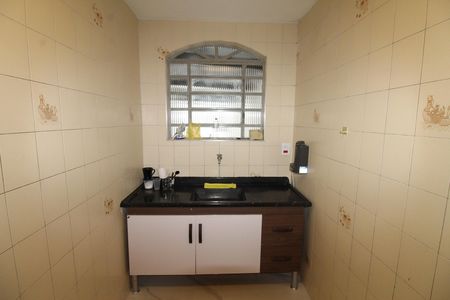Casa para alugar com 150m², 3 quartos e 2 vagasCozinha