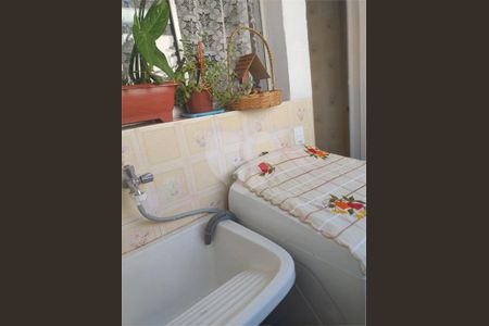 Apartamento à venda com 70m², 2 quartos e 1 vaga
