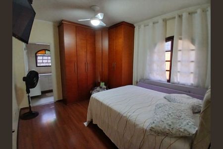 Casa à venda com 103m², 3 quartos e 3 vagas