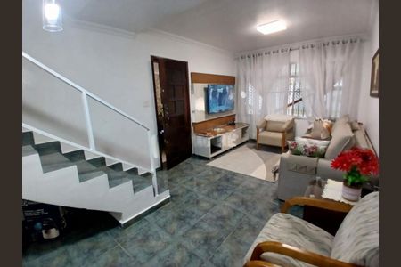 Casa à venda com 103m², 3 quartos e 3 vagas