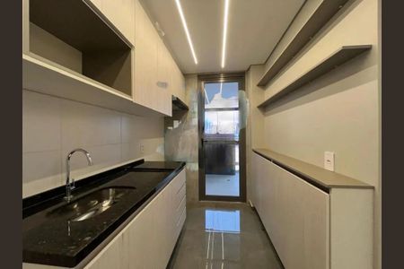 Apartamento à venda com 76m², 3 quartos e 1 vaga