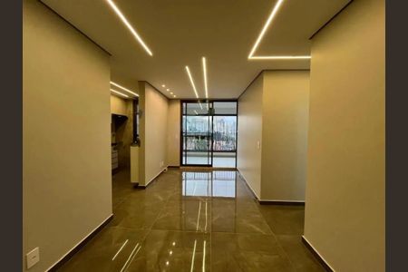 Apartamento à venda com 3 quartos, 76m² em Chácara Santo Antônio (Zona Sul), São Paulo