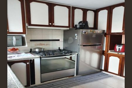 Casa à venda com 3 quartos, 137m² em Jardim Nossa Senhora do Carmo, São Paulo