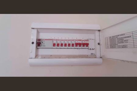 Apartamento para alugar com 53m², 2 quartos e 1 vaga Apartamento para alugar com 53m², 2 quartos e 1 vagaQuadro de Luz