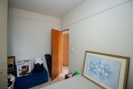 Quarto 2 de apartamento à venda com 3 quartos, 52m² em Urca, Contagem