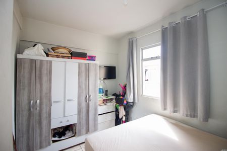 Quarto 1 de apartamento à venda com 3 quartos, 52m² em Urca, Contagem