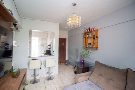 Sala de apartamento à venda com 3 quartos, 52m² em Urca, Contagem