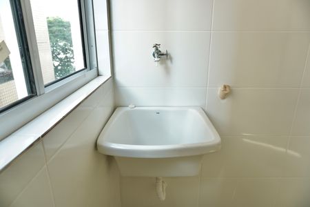 Apartamento à venda com 59m², 2 quartos e 2 vagas Apartamento à venda com 59m², 2 quartos e 2 vagasCozinha e Área de Serviço
