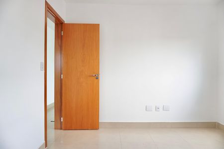 Apartamento à venda com 59m², 2 quartos e 2 vagas Apartamento à venda com 59m², 2 quartos e 2 vagasSuíte