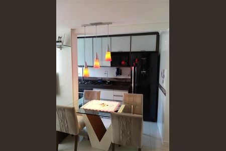 Apartamento à venda com 2 quartos, 700m² em Jardim Santa Teresinha, São Paulo