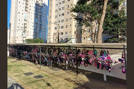 Apartamento à venda com 66m², 3 quartos e 1 vaga