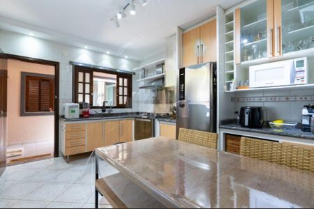 Casa à venda com 3 quartos, 128m² em Jardim Santa Cruz (Campo Grande), São Paulo