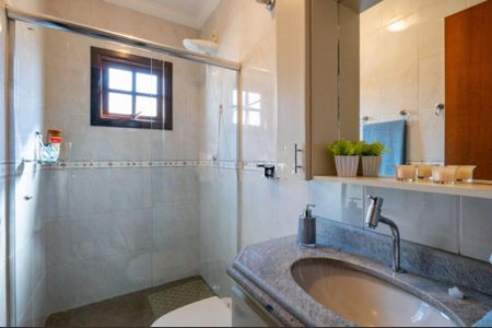 Casa à venda com 3 quartos, 128m² em Jardim Santa Cruz (Campo Grande), São Paulo