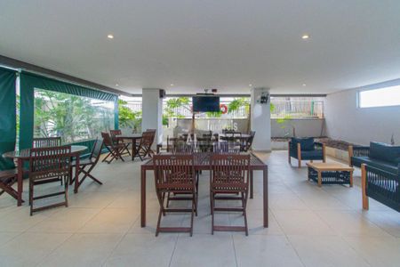 Apartamento à venda com 61m², 2 quartos e 1 vaga