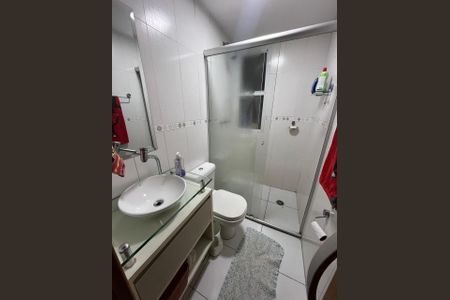 Apartamento à venda com 61m², 3 quartos e 1 vaga Apartamento à venda com 61m², 3 quartos e 1 vagaBanheiro 1
