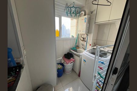 Apartamento à venda com 61m², 3 quartos e 1 vaga Apartamento à venda com 61m², 3 quartos e 1 vagaÁrea de Serviço